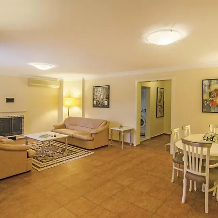 Hotel Pine Club Boutique 3*