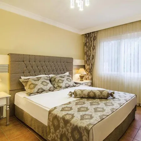 Pine Club Boutique Kusadasi